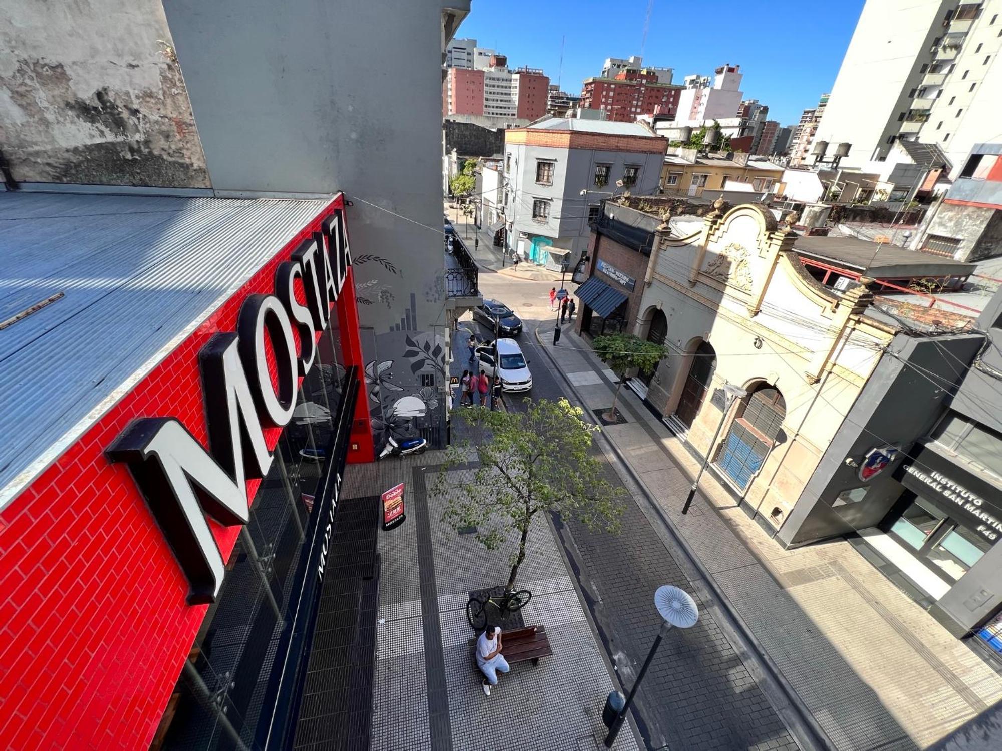 Sobre 25 De Mayo A La Par De Mcdonald'S Y Mostaza Apartment San Miguel de Tucumán Exterior foto